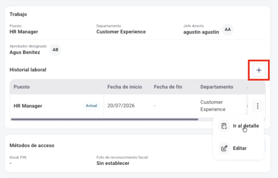 Menu de três pontos com opção Editar na tabela de historial profissional