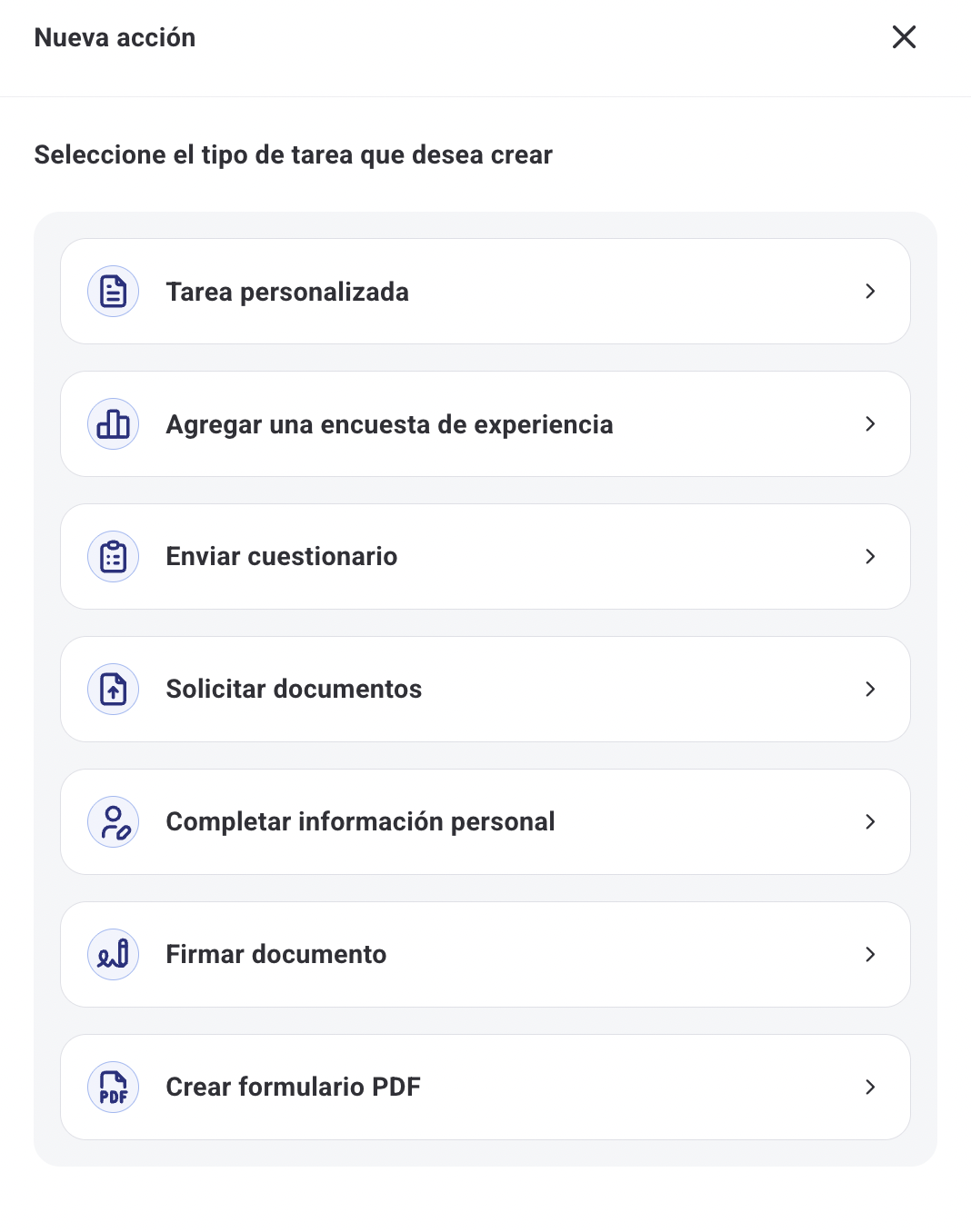 Panel de configuración de la acción Completar información personal, con título, responsable y descripción