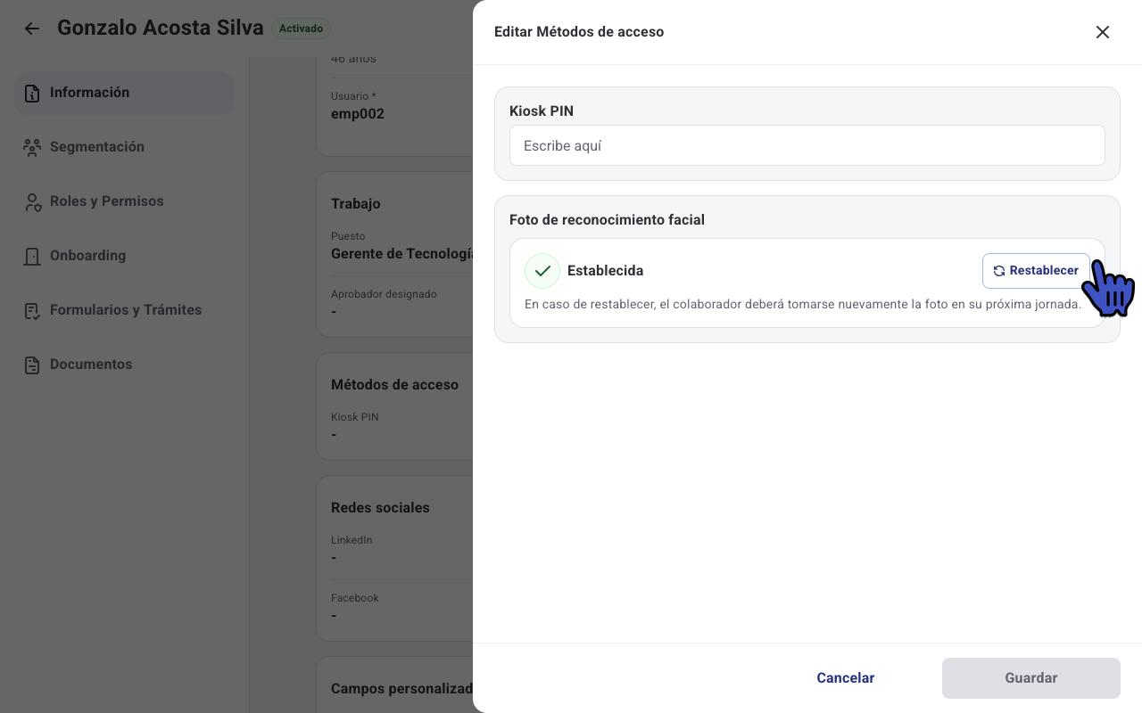 Panel Editar Métodos de acceso con el botón Restablecer de la Foto de reconocimiento facial