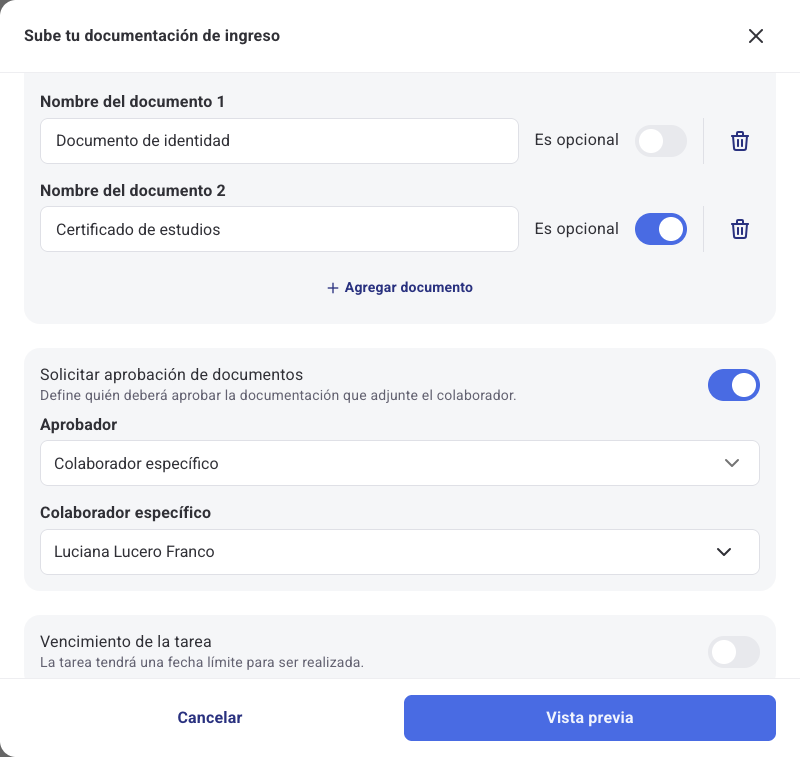 Documento marcado como opcional y Solicitar aprobación de documentos activado con un colaborador específico como aprobador